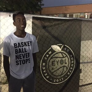 Meet your Posher, Evan